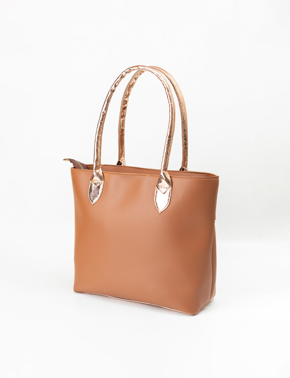 Chic Caramel Tote with Exquisite Metallic